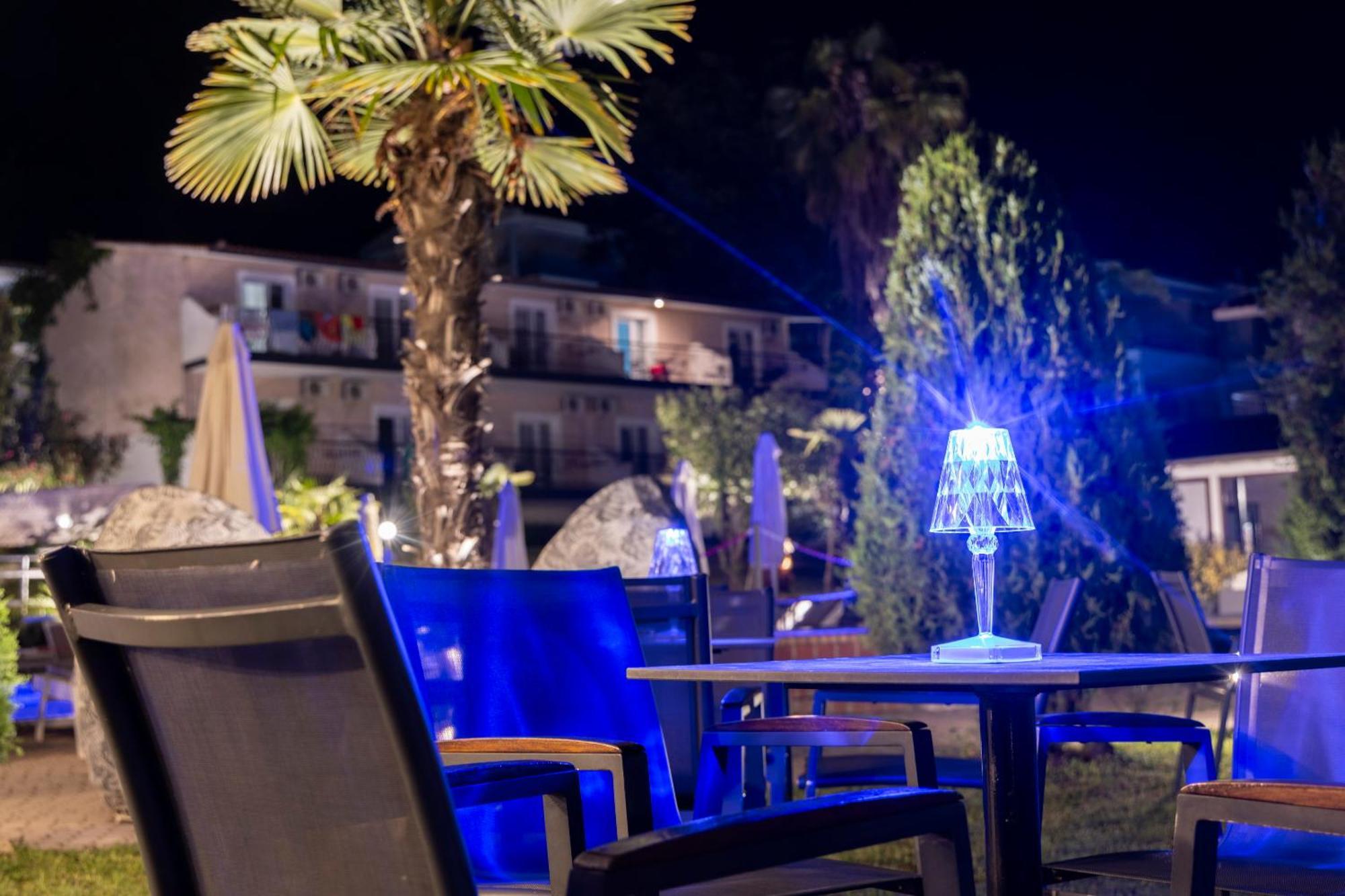 Jenny Hotel Siviri Eksteriør billede