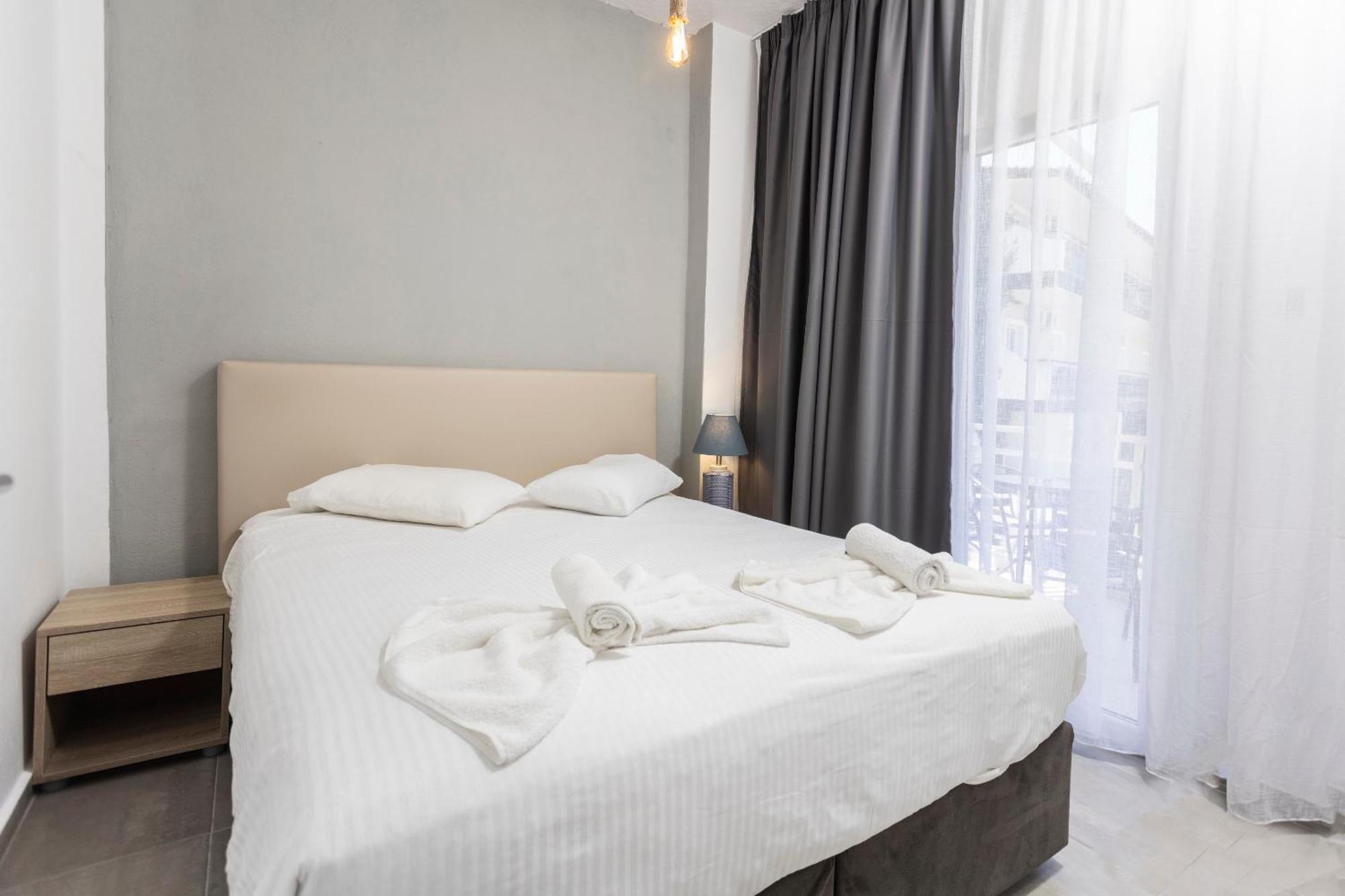 Jenny Hotel Siviri Eksteriør billede